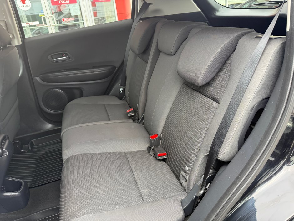 2022 Honda HR-V LX-7