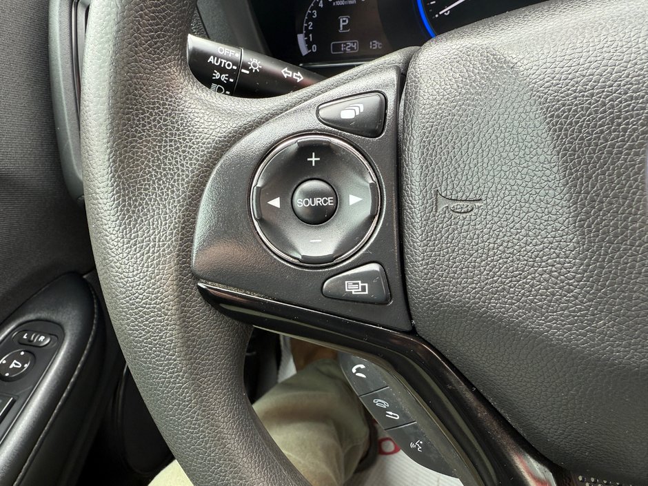 2022 Honda HR-V LX-13