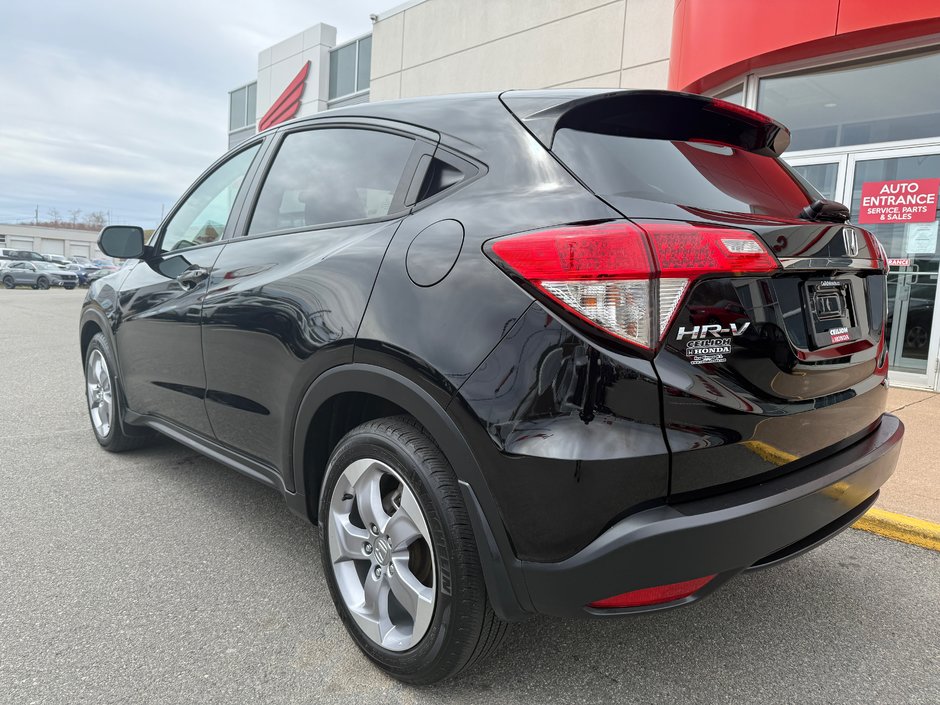 2022 Honda HR-V LX-3