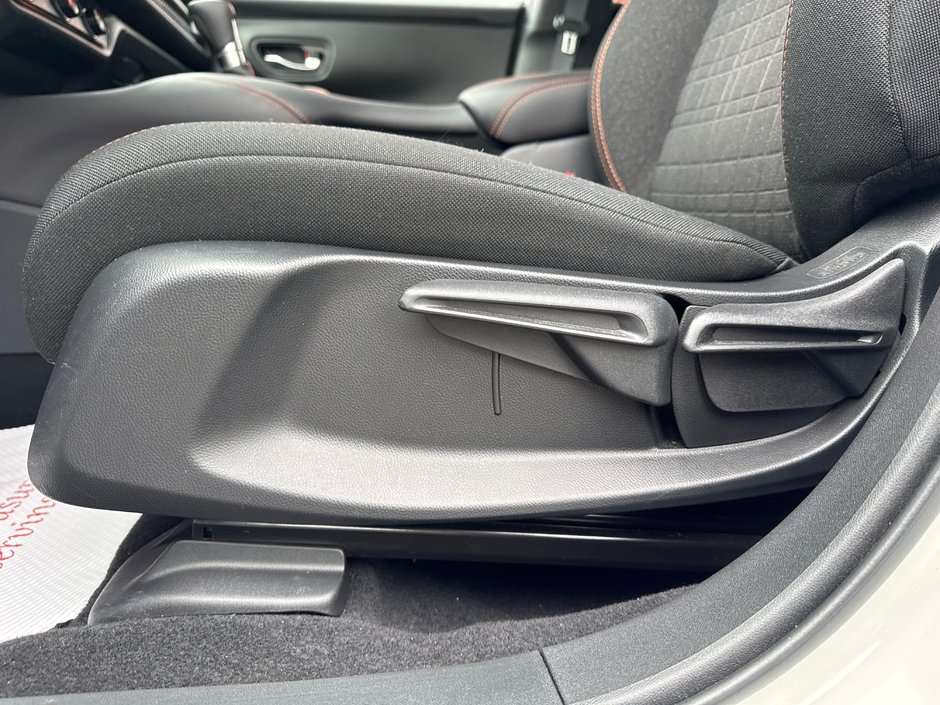 2025 Honda HR-V Sport-12