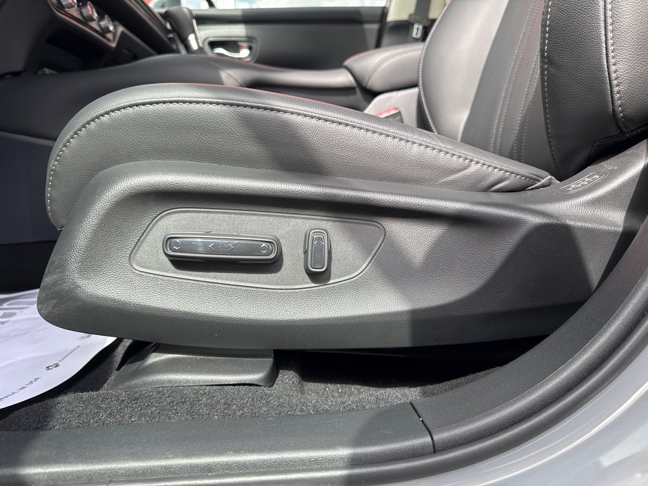 2026 Honda HR-V EX-L-12