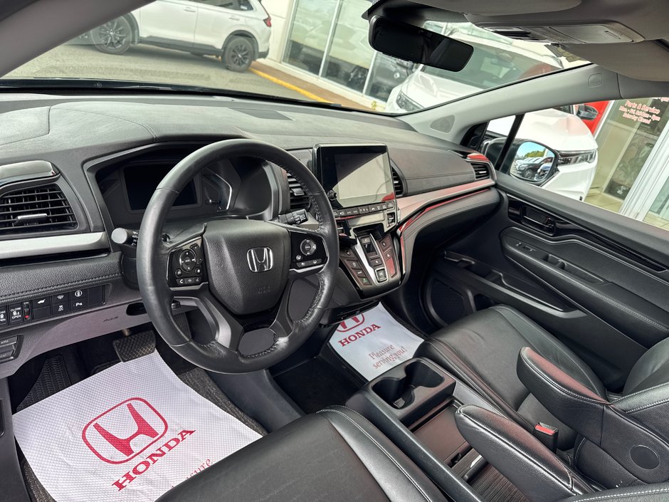 2023 Honda Odyssey EX-L-13