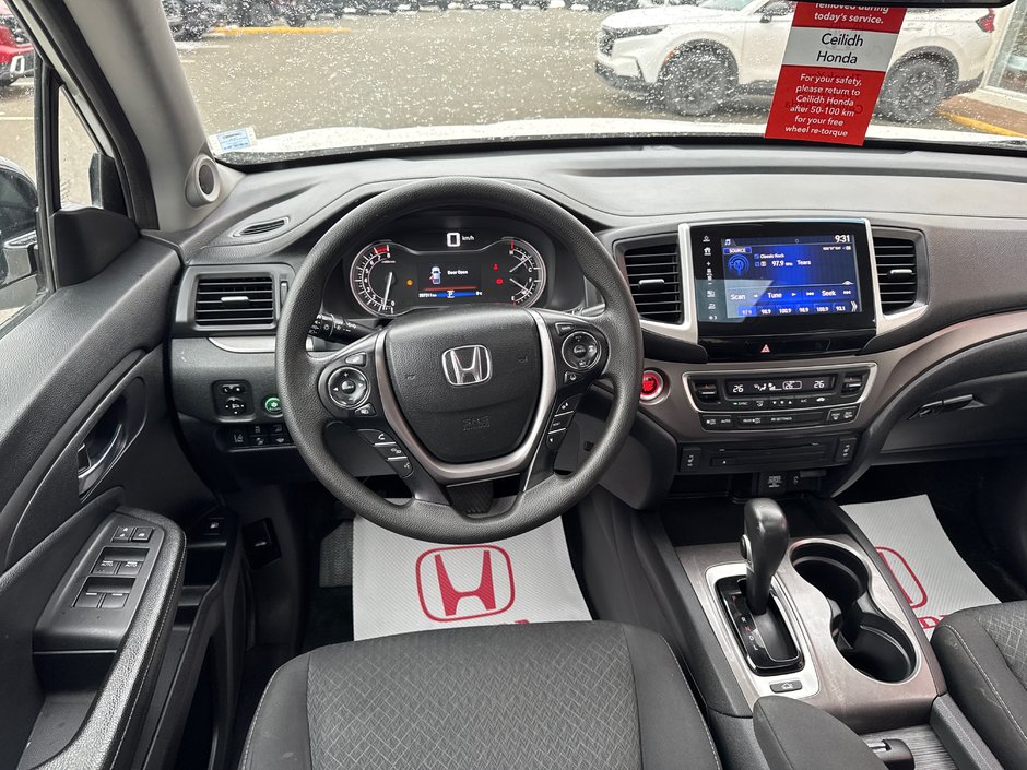 2017 Honda Ridgeline Sport-11