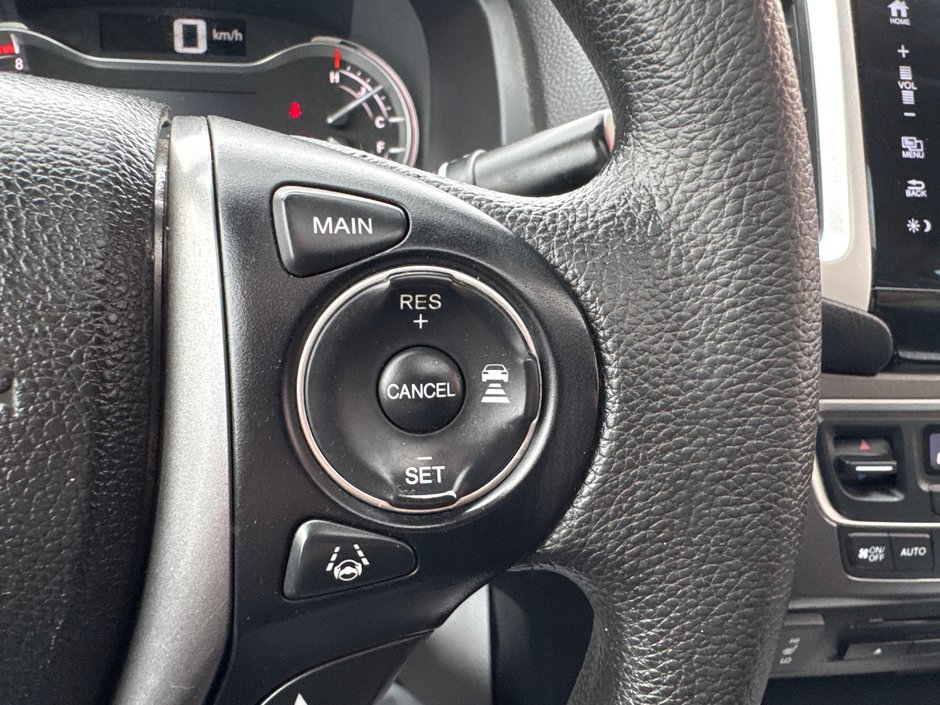 2017 Honda Ridgeline Sport-14