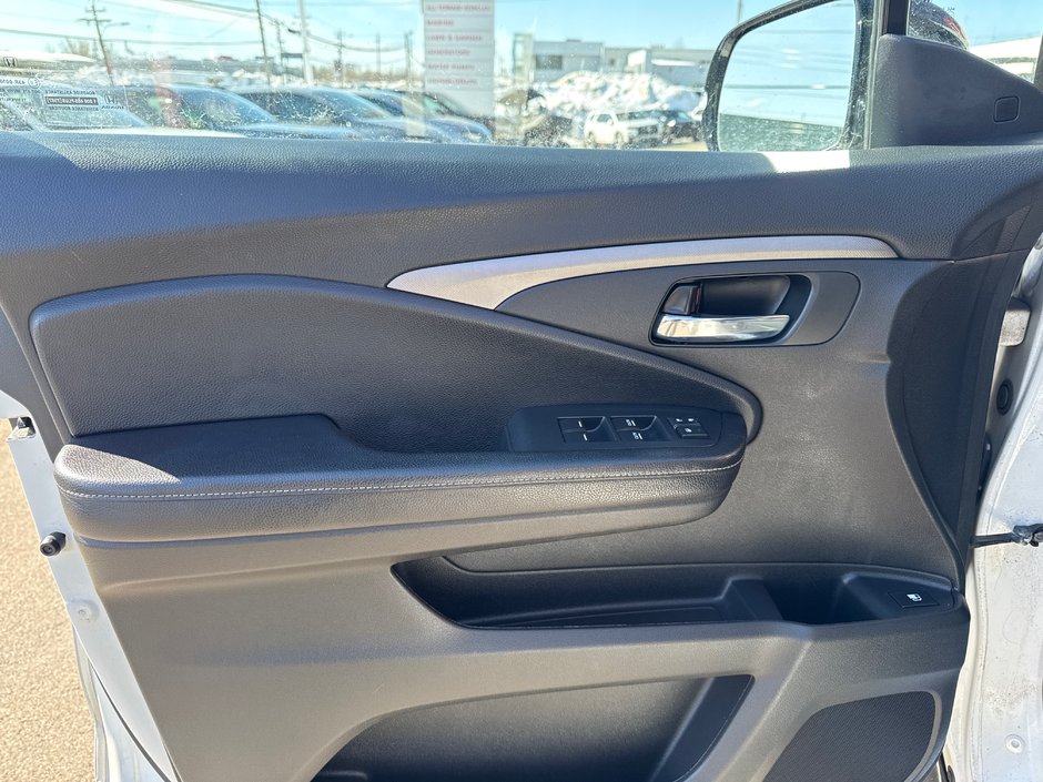 2022 Honda Ridgeline Sport-10