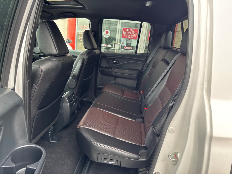 2023 Honda Ridgeline Black Edition-10