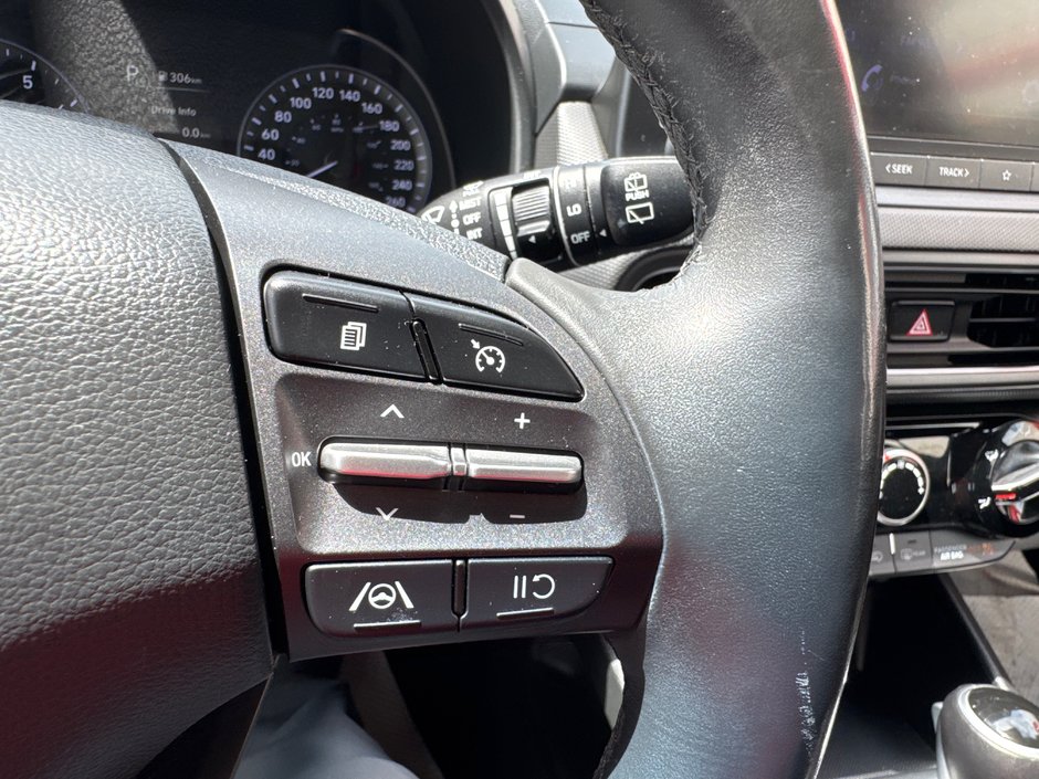 2022 Hyundai Kona 2.0L Preferred-26