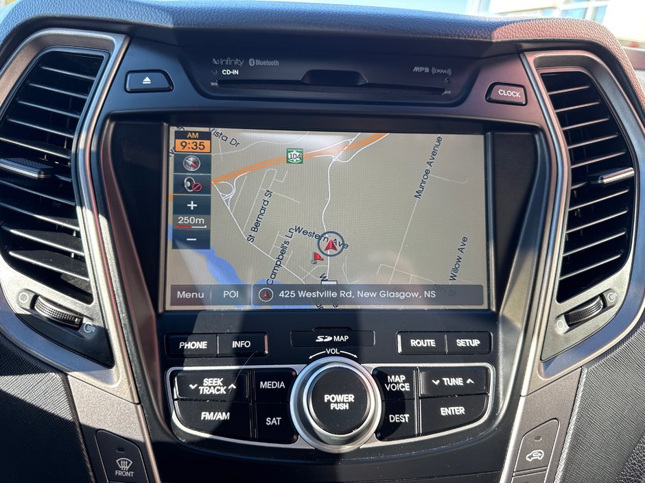 2016 Hyundai Santa Fe Sport 2.0T Limited-20