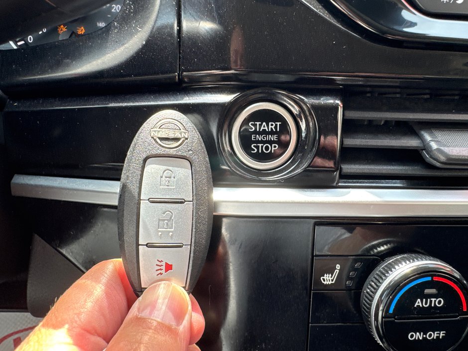 2022 Nissan Pathfinder S-24
