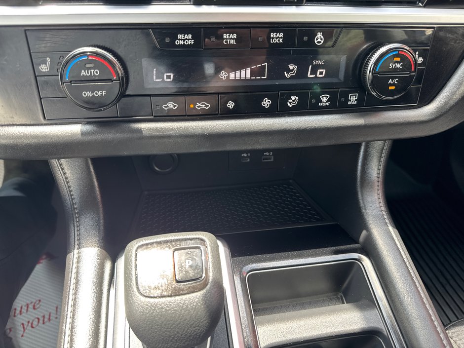 2022 Nissan Pathfinder S-20