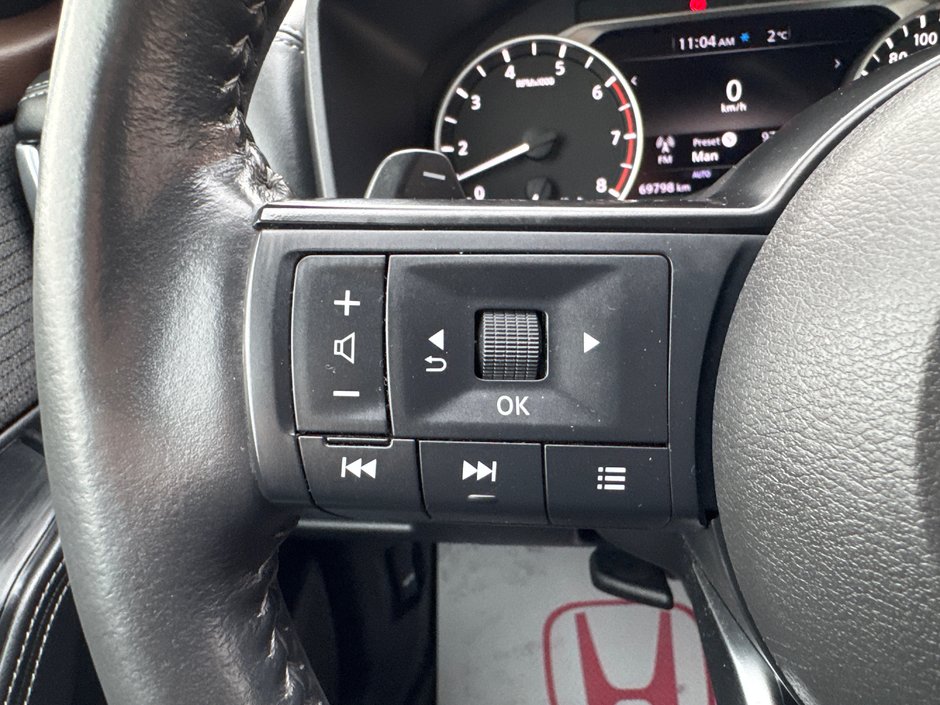 2022 Nissan Rogue S-14