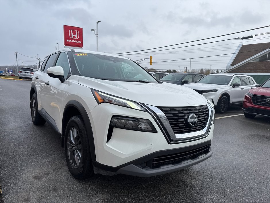 2022 Nissan Rogue S-2