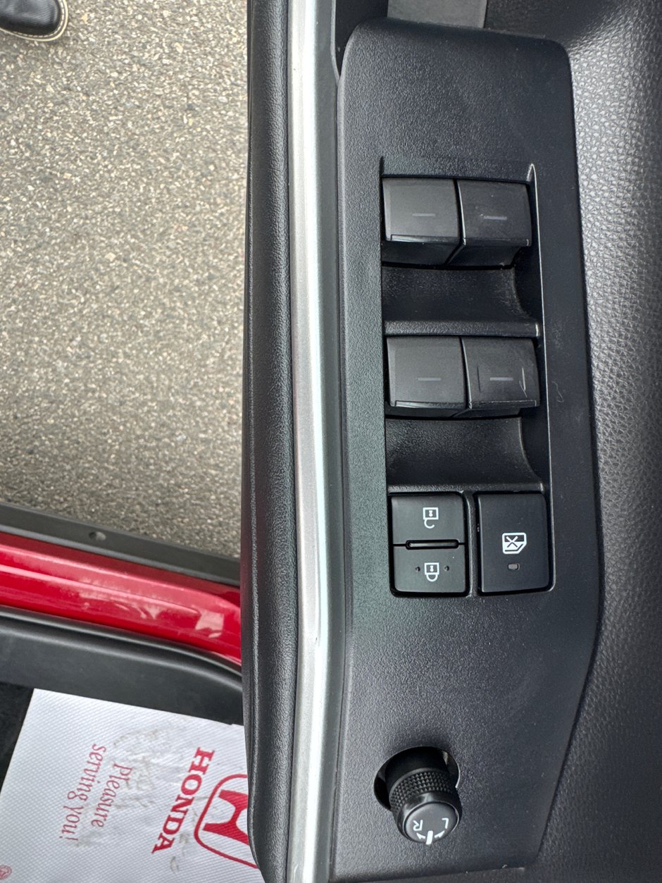 2021 Toyota Highlander XLE-15