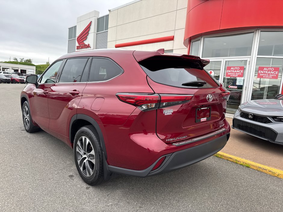 2021 Toyota Highlander XLE-5