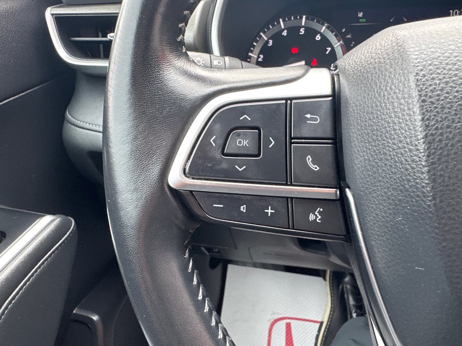 2021 Toyota Highlander XLE-21