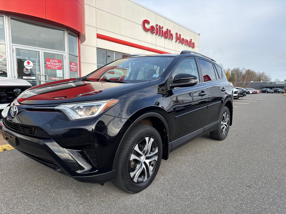 2016 Toyota RAV4 LE-0