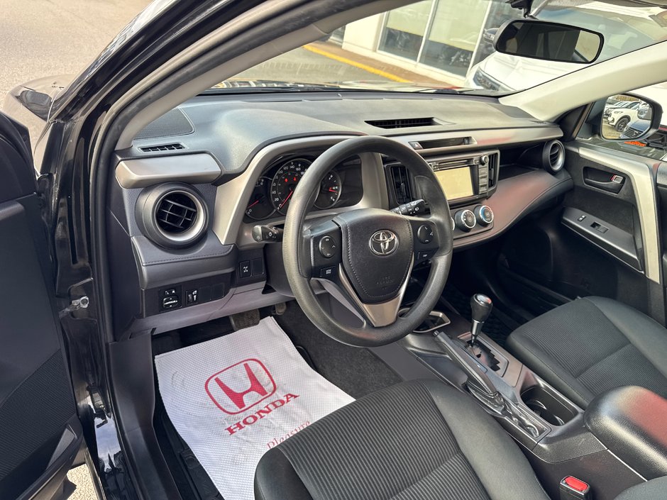 2016 Toyota RAV4 LE-10