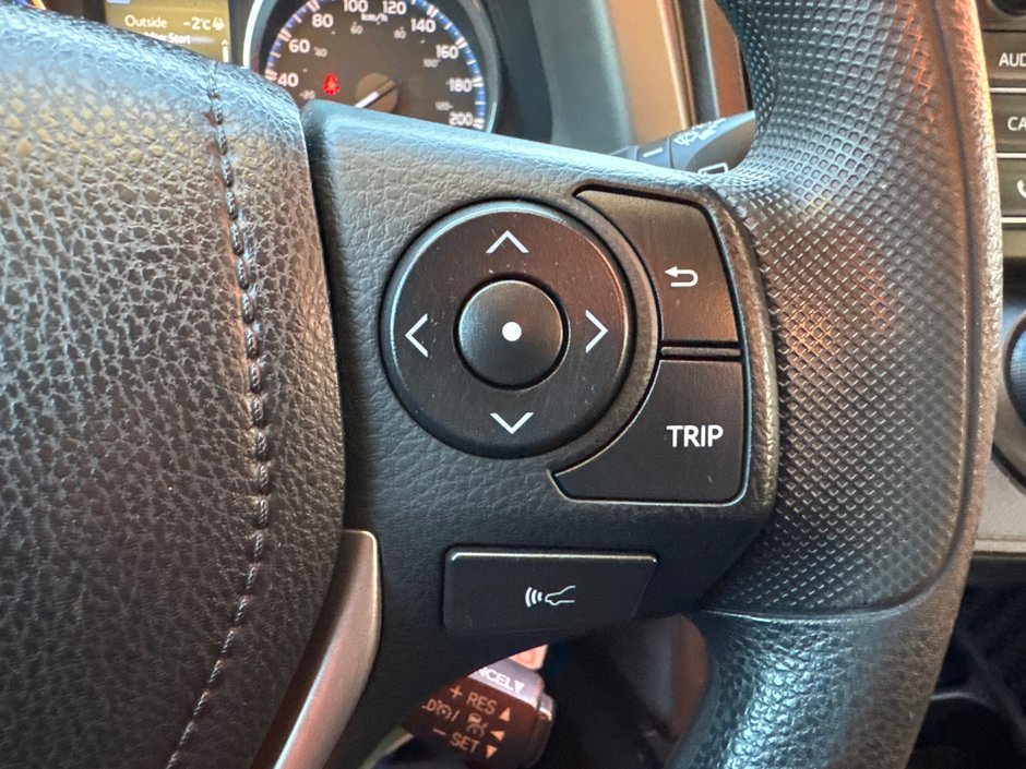 2017 Toyota RAV4 LE-12