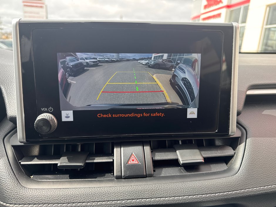 2024 Toyota RAV4 LE-18