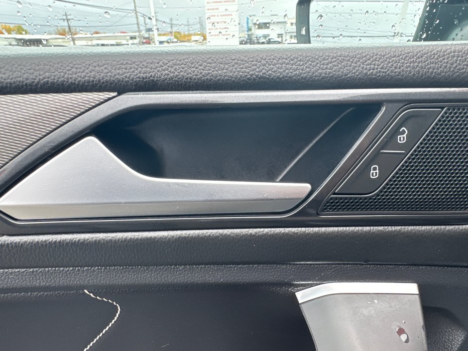 2023 Volkswagen Tiguan Comfortline-14