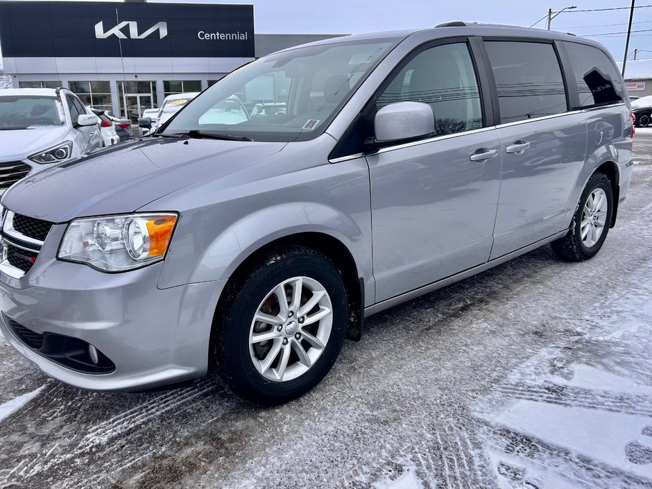 2019 Dodge Grand Caravan SXT Premium Plus-6