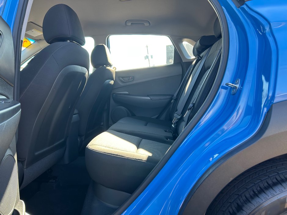 2022 Hyundai Kona Essential AWD-15