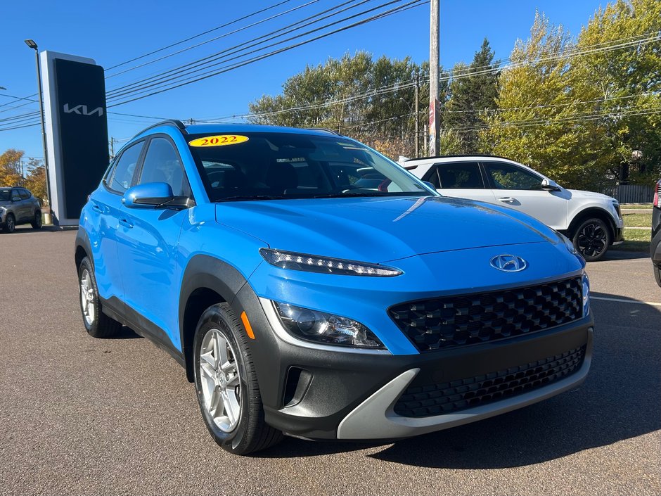 2022 Hyundai Kona Essential AWD-0