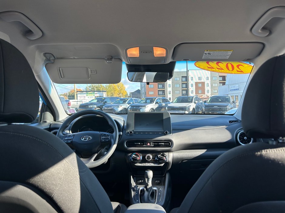 2022 Hyundai Kona Essential AWD-17
