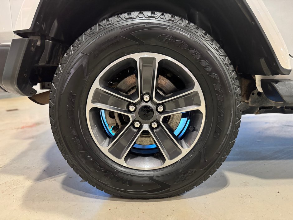 2023 Jeep Wrangler 4xe Sahara 4x4-29