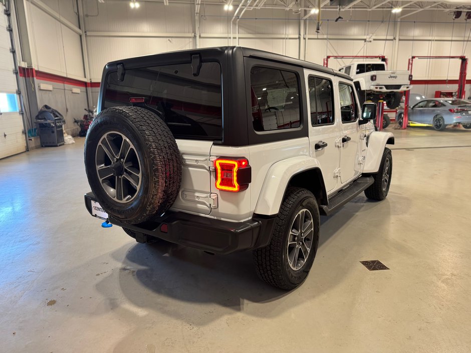 2023 Jeep Wrangler 4xe Sahara 4x4-5