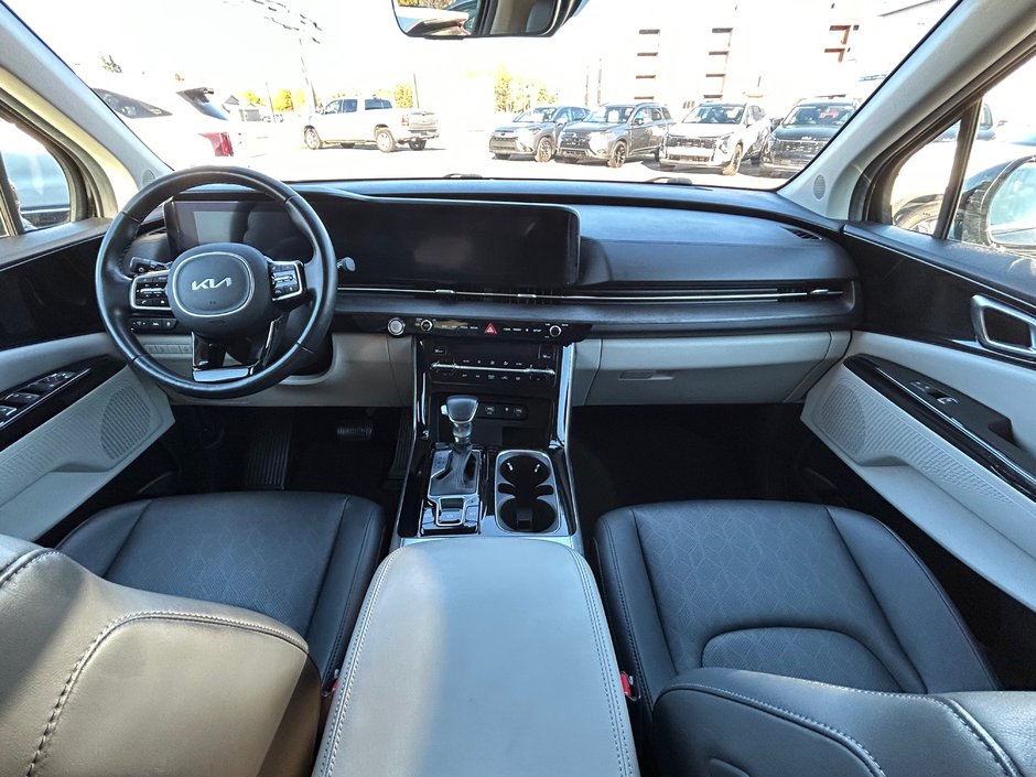 2023 Kia Carnival EX+-24