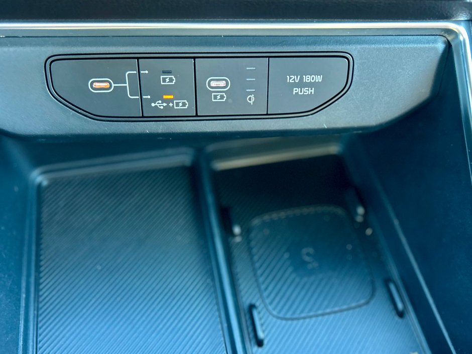 2025 Kia Carnival SX-47