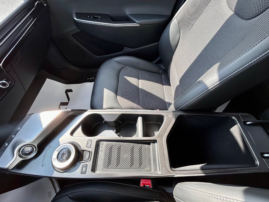 2024 Kia EV6 Land AWD-26