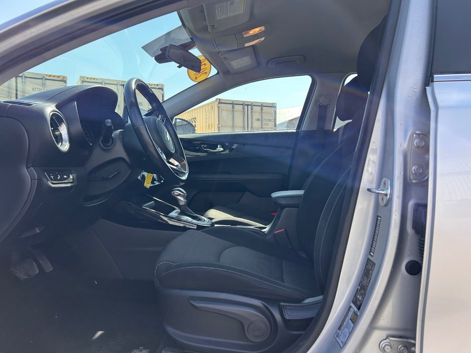 2020 Kia Forte EX-16