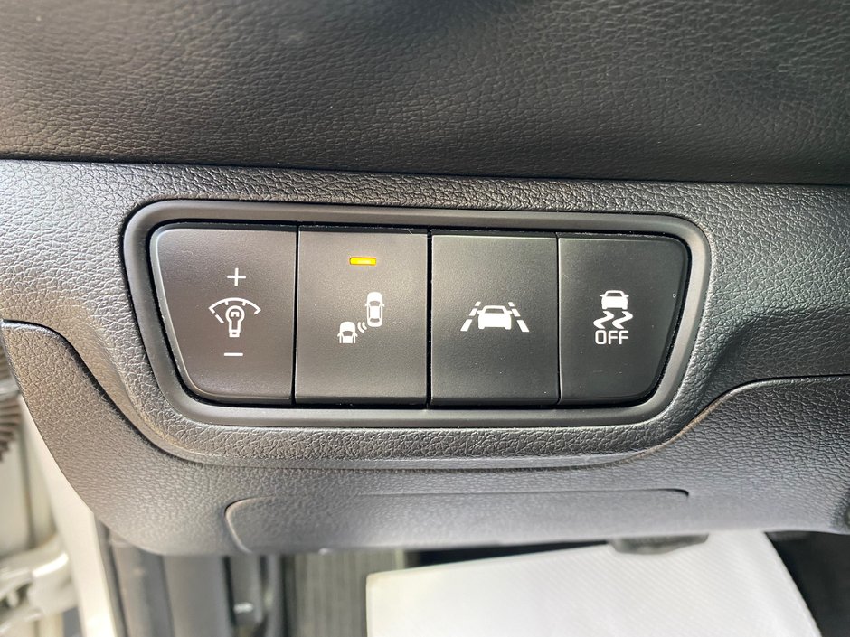 2020 Kia Forte EX-12