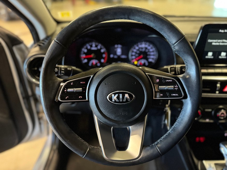 2020 Kia Forte EX-22