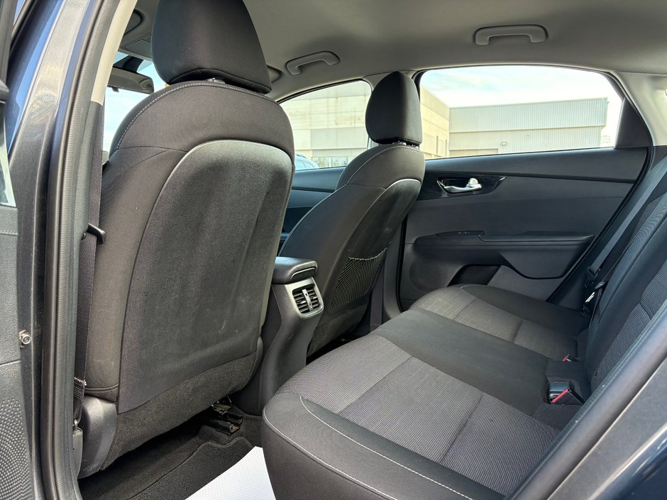 2021 Kia Forte EX-10