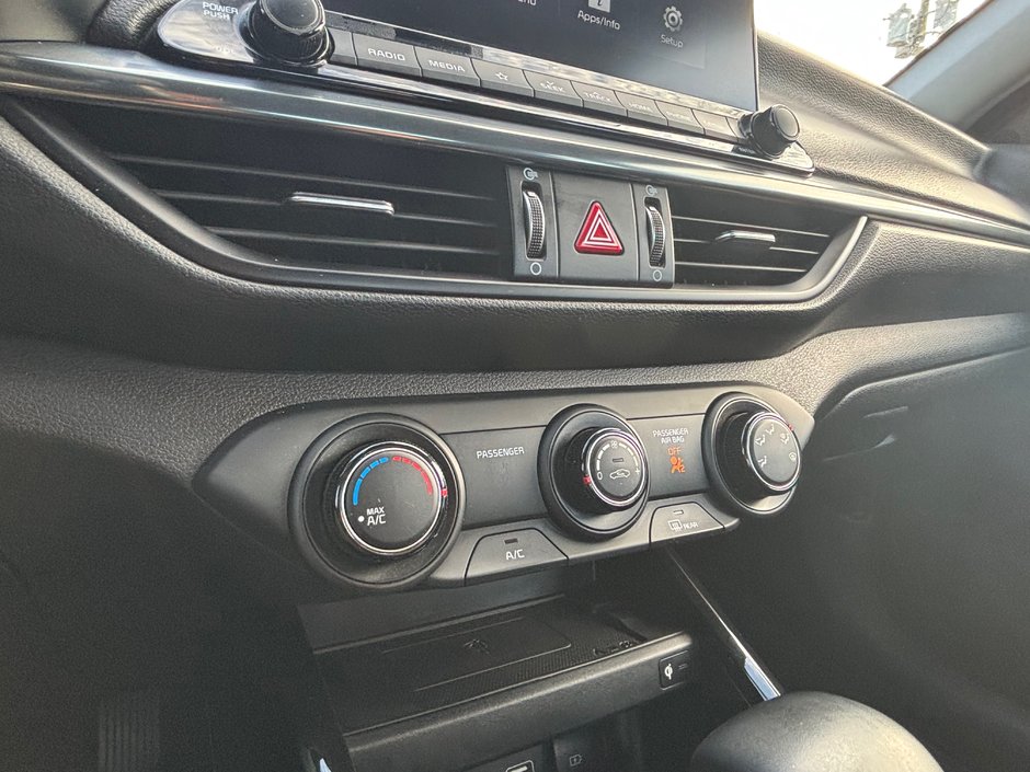 2021 Kia Forte EX-29