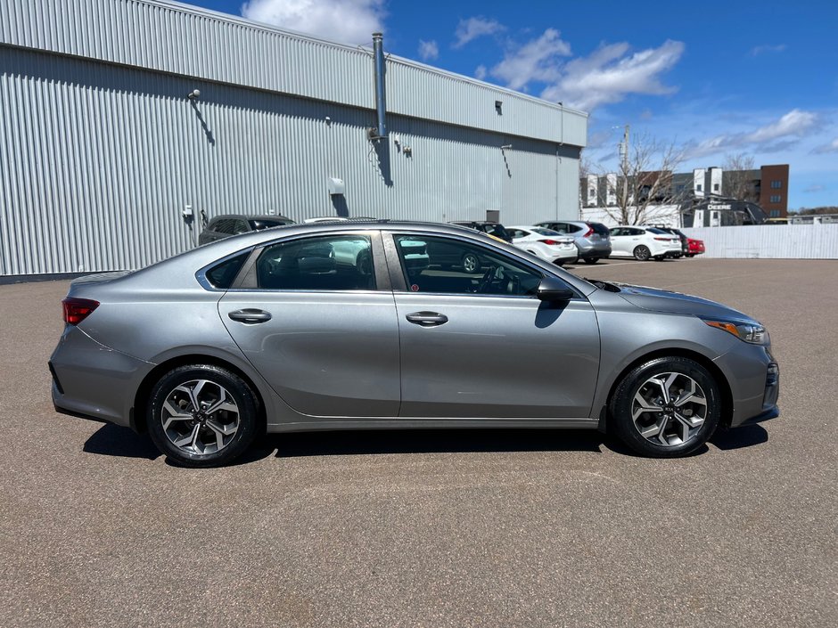 2021 Kia Forte EX-2