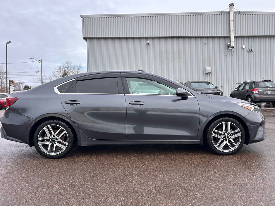 2022 Kia Forte EX Premium-3