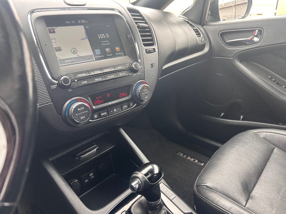 2018 Kia Forte5 SX Turbo-24