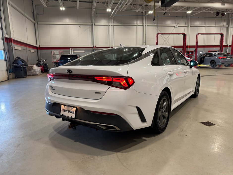 2021 Kia K5 LX-5