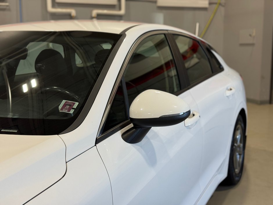 2021 Kia K5 LX-9
