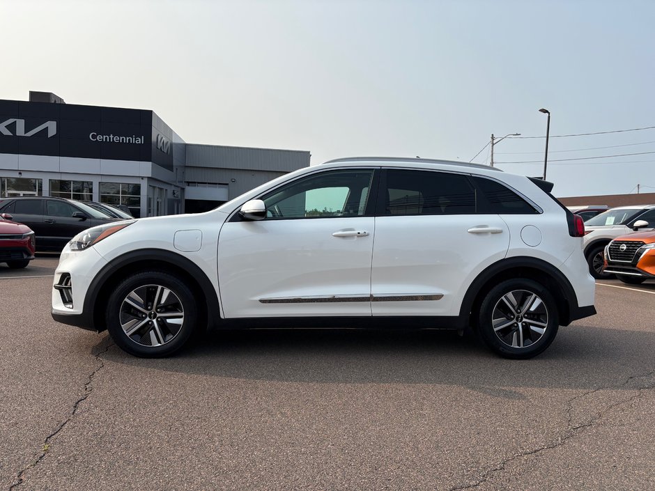 2022 Kia Niro Plug-In Hybrid EX-5