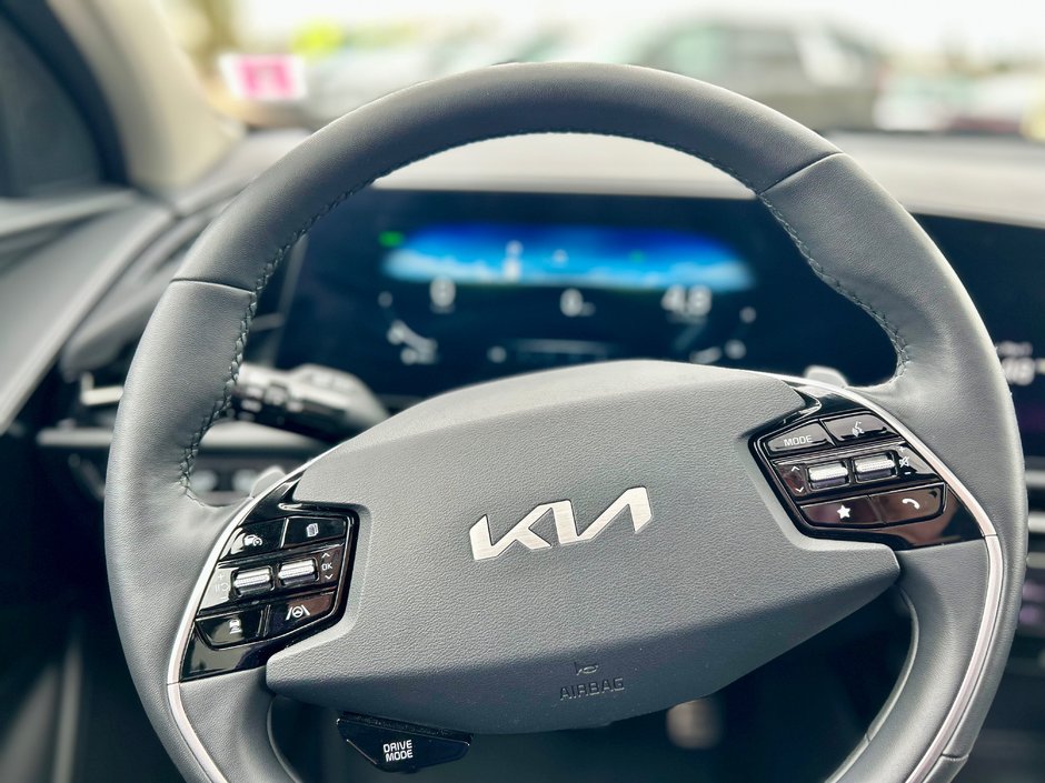 2023 Kia Niro SX-31