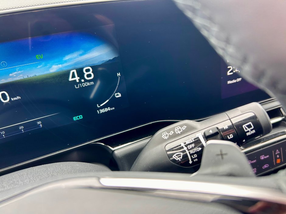 2023 Kia Niro SX-30