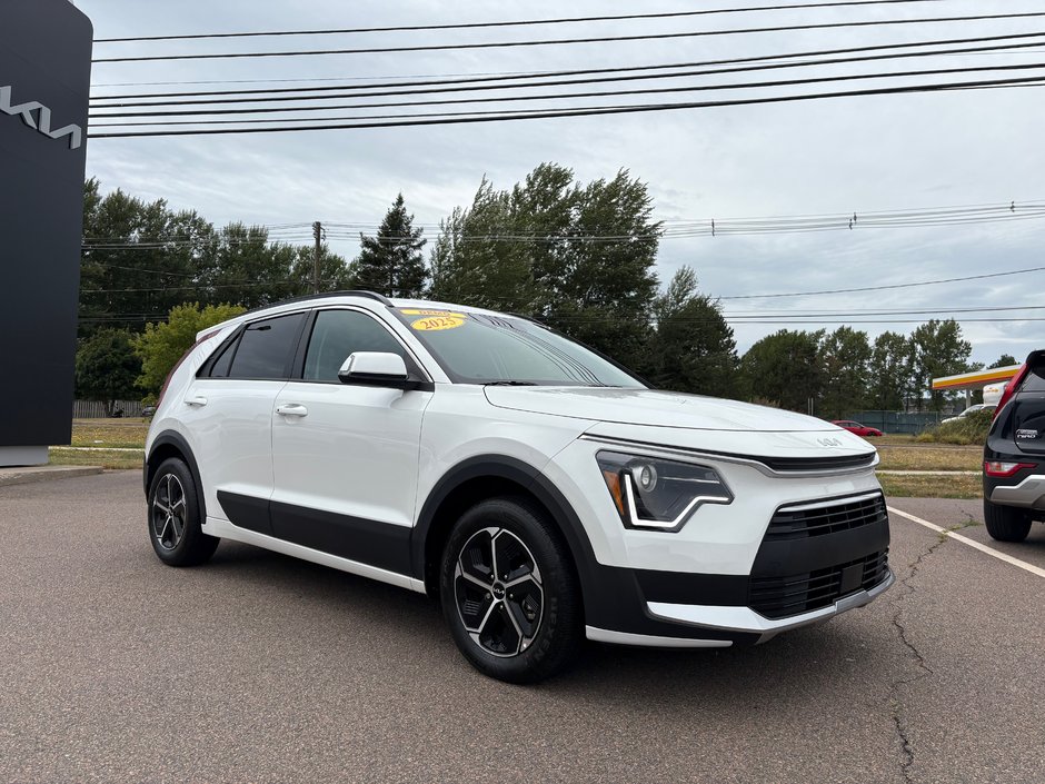 2025 Kia NIRO EX-0