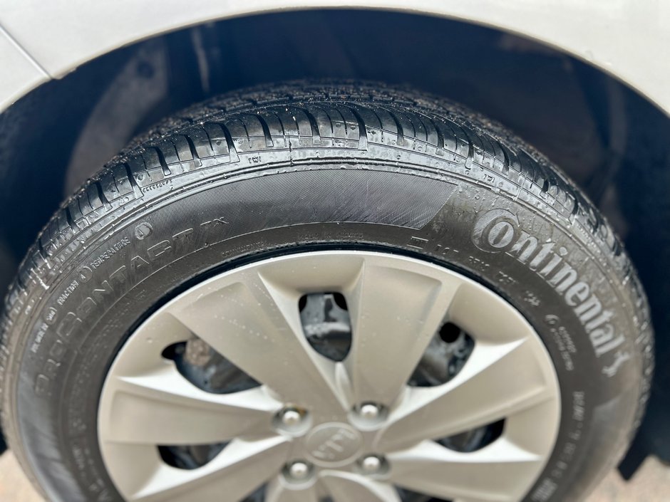 2020 Kia RIO 5-DOOR LX+-4