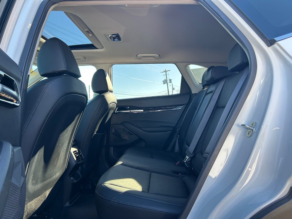 2021 Kia Seltos EX Premium AWD-14