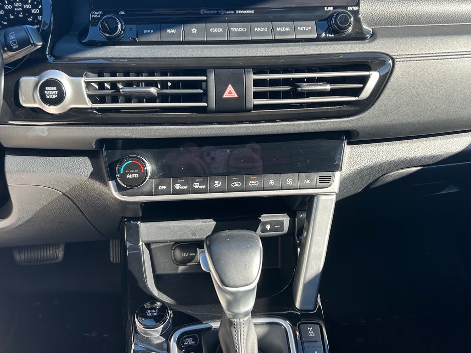 2021 Kia Seltos EX Premium AWD-27